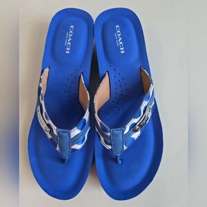 COACH Flip Flops Size 8.5 B